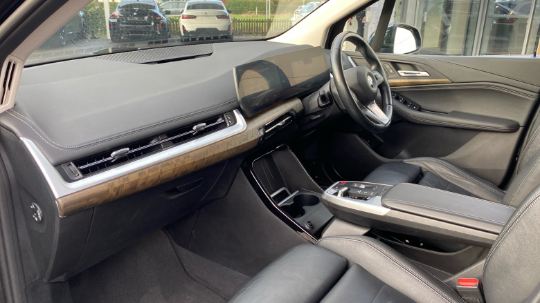 BMW 2 Series 220i MHT Luxury 5dr DCT Petrol Hatchback